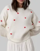 3D HEART BRUSHED SWEATER