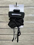 Black Claw/Scrunchie Set
