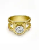 Slit Band Diamond Ring