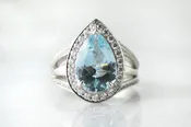 2.85 Carat Aquamarine and Diamond Ring