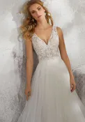 1128 | Sz 16 | Ivory/Champagne — Sweetheart Bridal and Prom