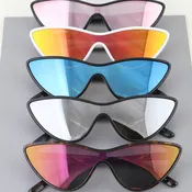 Chic Polycarbonate Cateye Sunglasses: MIX