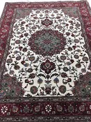 Tabriz 5'1" X 6'6"