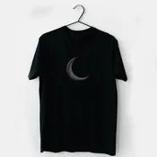 Black tee shirt
