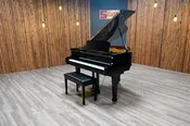Hazelton Bros HB-140 Petite Baby Grand Piano