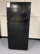 GE Top and Bottom Refrigerator**NEW**