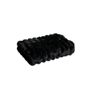 Fascinator Luxe Fur Splashproof Blanket