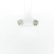 Round Diamond Stud Earrings in Yellow Gold