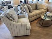 059210BDSG Craftmaster 32″ Swivel Glider (Summerside21) w/ Blend Down Cushion