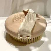 dry body brush