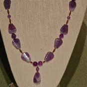 Amethyst, leaf-cut stones with pendant - 3005N