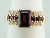 14k garnet and diamond ring
