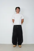 DAMAGED DENIM PANTS