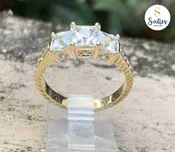14 karat Yellow Gold ring mounted with White sapphire