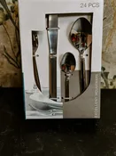24 Piece Cutlery Set