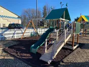 Adventure Cove Swing Set
