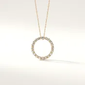 1.00ctw Diamond Circle Gold Pendant