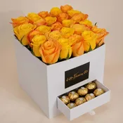 my sunshine Roses & chocolates gift box