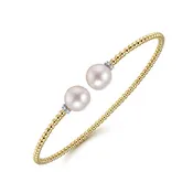 14K Gold Bujukan Diamond and Pearl Split Bangle