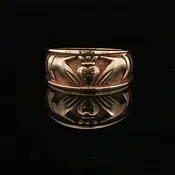 14K Yellow Gold Claddagh Band