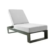 Hampton Chaise Lounger