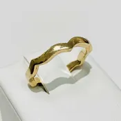 14K “Namaste” Sculpted Stacklable Band