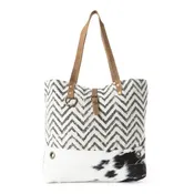 Applique Tote Bag — Forma Bella Boutique