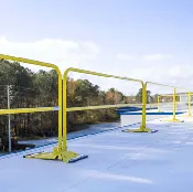 10' Yellow Guardrail