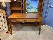 11 LOU | Shaker Writing Desk