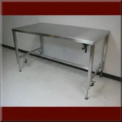Cart Model <span style="color: #006ab6"><strong>MC-107P-SS-PTCSTR</strong></span> – Stainless Steel Cart w/ Hydraulic Lift & Part-Time Casters