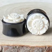 7/8 Wood with Flower Front — CowPok