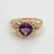 14k Gold Amethyst and Diamond Women's Ring