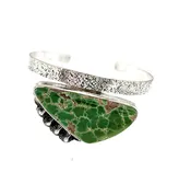 10. Grasshopper Green Turquoise Cuff