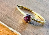 Pink Ceylon Sapphire in 14K gold