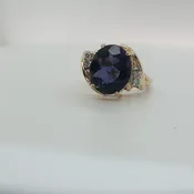 10k Yellow Gold Cocktail Ring with Oval Tanzanite