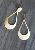 Cut-out Drops Earrings