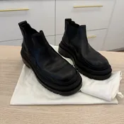 Bottega Veneta Black Booties Size 38