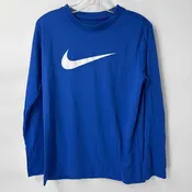 10/12 NEW Nike Shirt