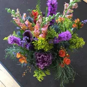 Loose wrapped wildflower bouquet (no vase)