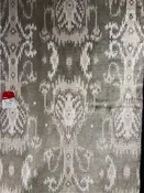 4’10” x 8′ IKAT Design, Handknotted, Bamboo Silk