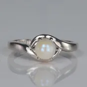 10K White Gold Pearl Ring