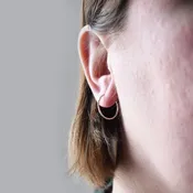 16mm Silver Twist Sleeper Hinged Hoops