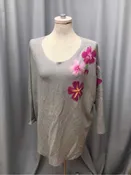 AAEDA SIZE 2 X Ladies TOP