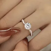 1 Carat Moissanite Adjustable Ring — 925 Sterling Silver | Le'Var