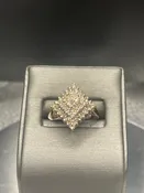 10 KARAT LADIES GOLD DIAMOND PYRAMID CLUSTER RING