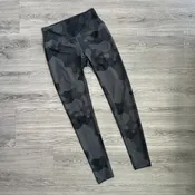 ALO  Size M Bottoms