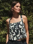 Art Geo Button Front Tank in New Navy