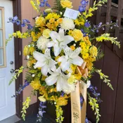 Golden Memories Standing Spray