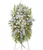 ALL WHITE STANDING SPRAY