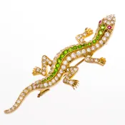 18K DEMANTOID GARNET AND OLD MINE CUT DIAMOND SALAMANDER